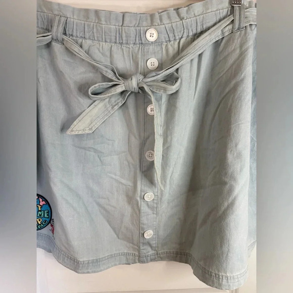 NWT Disney Parks Cinderella Button-Up They Can’t Stop Me From Dreaming Skirt - Picture 4 of 6